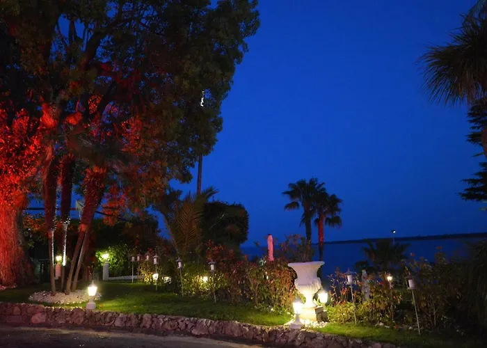 White House - Luxury Villa