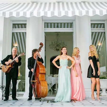 White House - Luxury Cannes