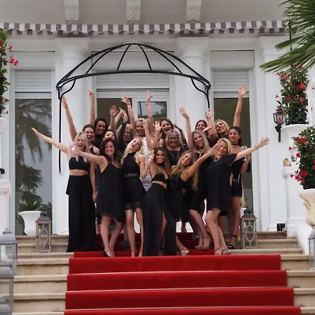 White House - Luxury *