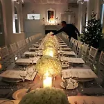 White House - Luxury